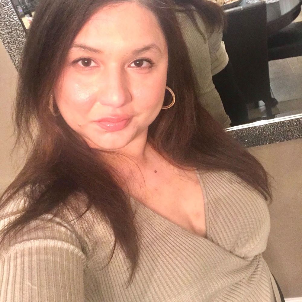 Meet your Posher, Sofia